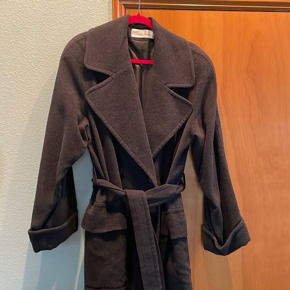 Classic gray trenchcoat size 12 stylish and elegant